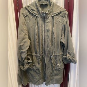 Torrid 2 olive lightweight hooded utility jacket